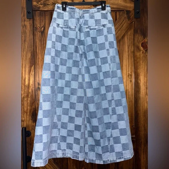 Bibi JEANS - Picture 2 of 3